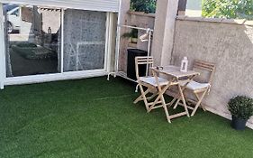 Modern guest house